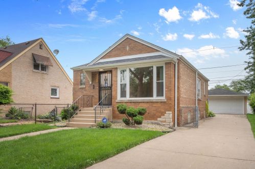 12905 Wallace St, Chicago, IL 60628-7451