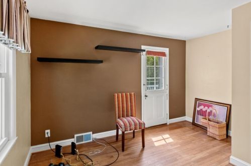 7131 Auburn Ave, Milwaukee WI 53213-3116 exterior