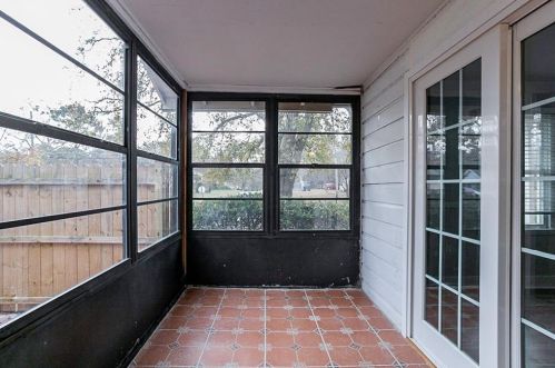 2279 Carver Dr, Atlanta GA  30314-1201 exterior