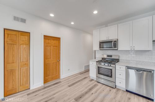 3615 Oakley Ave, Chicago IL 60636-3634 exterior