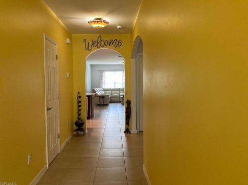 3660 27 Ave, Naples FL 34120-8986 exterior