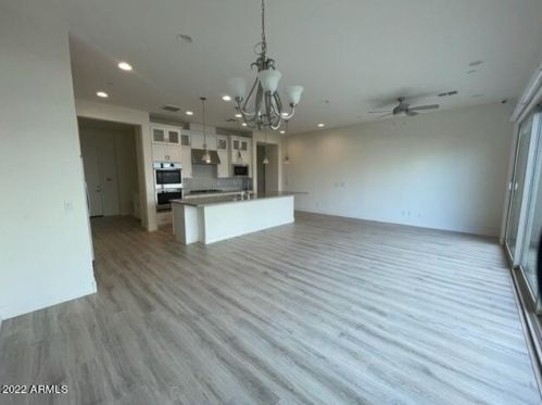 25428 19th Dr, Phoenix AZ  85085-5380 exterior