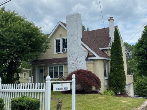 4 Island Hill Ave, Ridgefield, CT 06877-4021