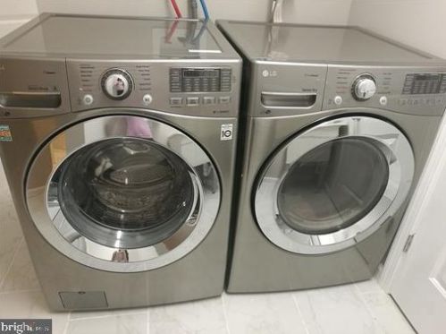 841 Cedar Ter, Westfield NJ 07090-3063 exterior