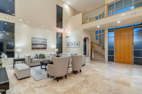 6413 31st St, Phoenix AZ 85008-1127 exterior