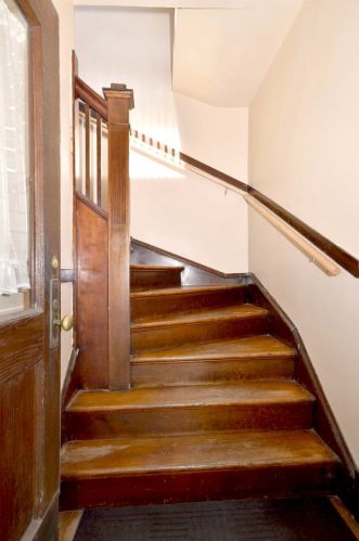 3854 Claremont Ave, Chicago IL 60618-3820 exterior