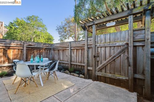 1231 Channing Way, Berkeley CA 94703-1616 exterior