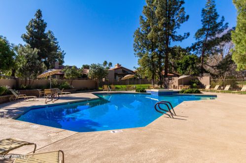 11648 41st Pl, Phoenix AZ  85028-2214 exterior