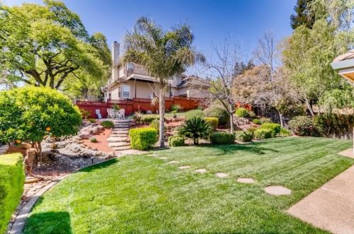 1742 Santa Maria Way, Folsom CA 95762-7234 exterior