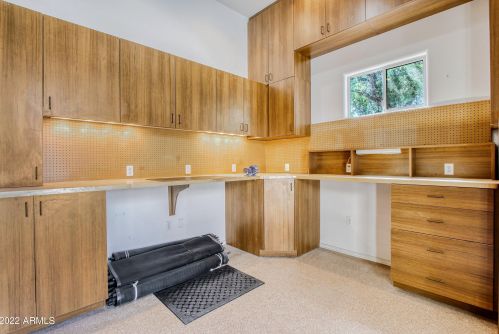 13810 34th St, Phoenix AZ  85032-5305 exterior