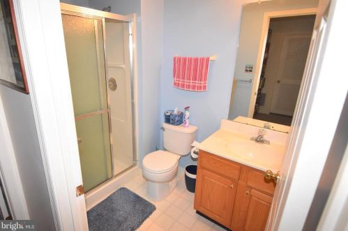 15 Middleton Dr, Lumberton Township NJ 08048-5054 exterior