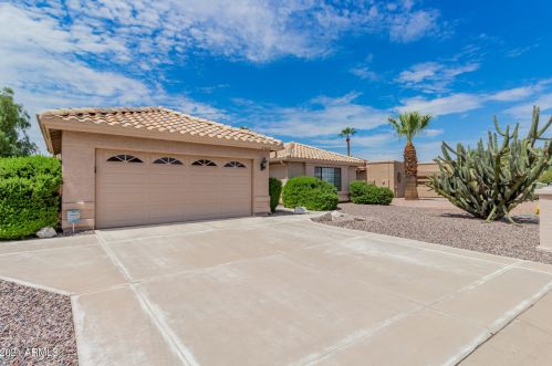 25628 Cloverland Dr, Chandler, AZ 85248-6863