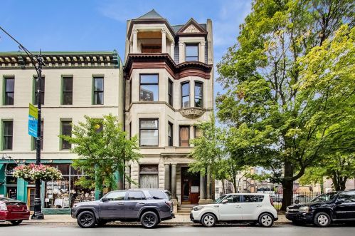 2120 Clark St, Chicago, IL 60614-4614