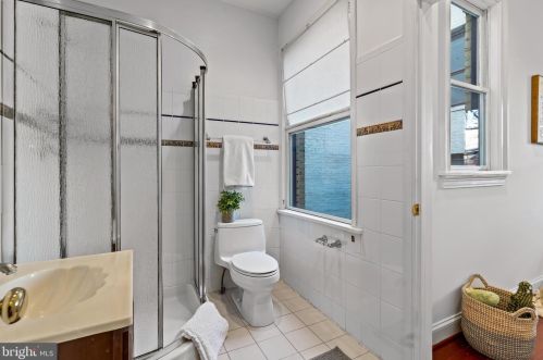 118 Carolina Ave, Washington DC 20003-2003 exterior