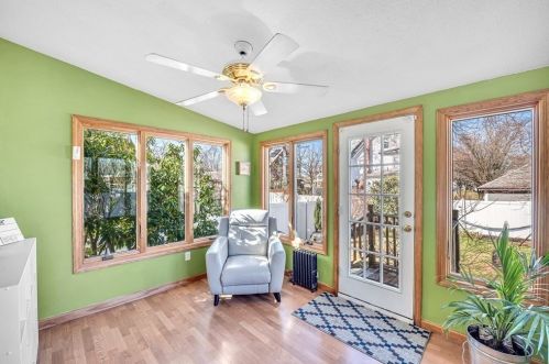 34 Powell Ave, Springfield MA 01118-2165 exterior