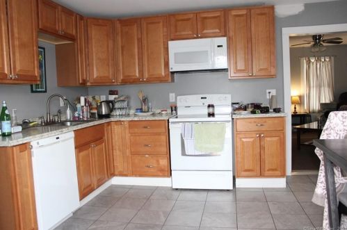 335 Brightwood Ave, Torrington CT 06790-5007 exterior