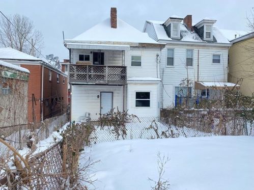 138 Bausman St, Pittsburgh, PA 15210-2008