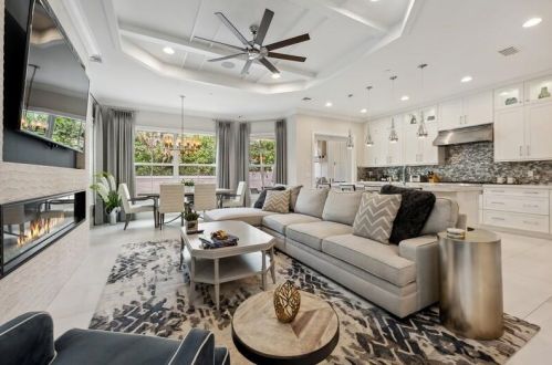 957 Sweetwater Ln, Boca Raton, FL 33431-7117