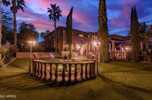 25401 45th Dr, Phoenix AZ  85083-2243 exterior