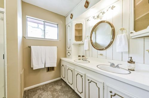 1211 Frst Cv Dr, Humble TX 77339-7504 exterior