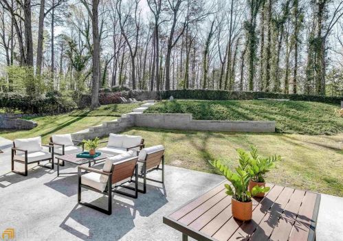 1485 Harts Mill Rd, Atlanta GA  30319-1824 exterior