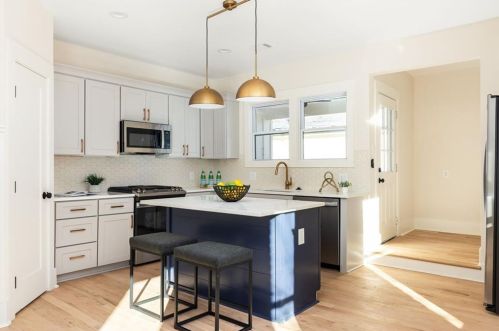 2180 Hosea L Williams Dr, Atlanta GA  30317-2555 exterior