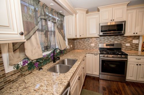 5624 Melvina Ave, Chicago IL 60646-1123 exterior