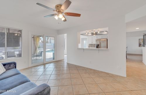 16201 42nd St, Phoenix AZ  85048-7401 exterior