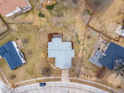 2922 Meramar Dr, Saint Louis MO 63129-5636 exterior