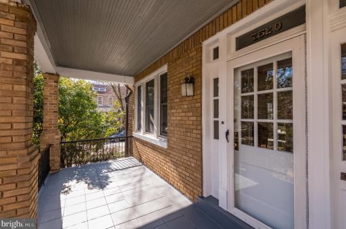 7520 12th St, Washington, DC 20012-1770