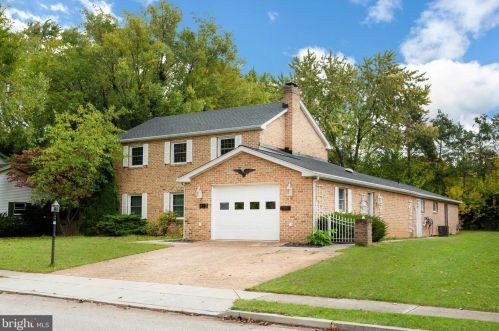 413 Clearview Rd, Hanover, PA 17331-1315