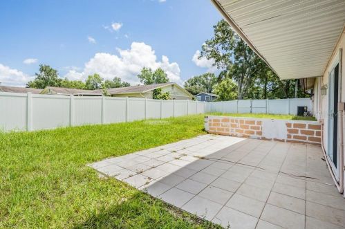 4319 Autumn Leaves Dr, Tampa FL  33624-1179 exterior