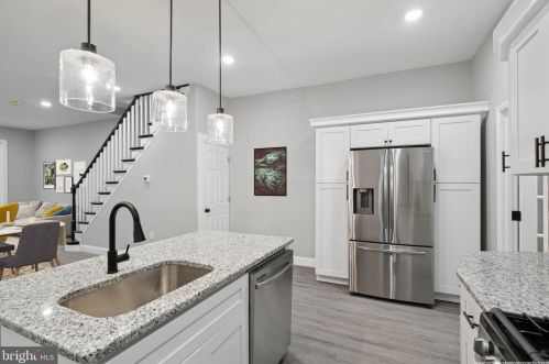 5109 Greene St, Philadelphia PA  19144-2940 exterior