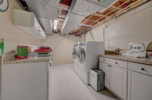 5000 19 St, Milwaukee WI 53209-5761 exterior