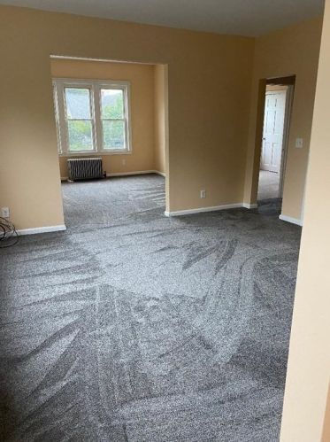 38 Dresden St, Springfield MA 01109-2706 exterior