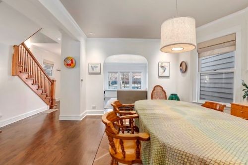 3056 Hoyne Ave, Chicago IL 60643-1121 exterior