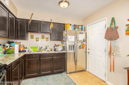 6107 12 Pl, Phoenix AZ 85014-6707 exterior