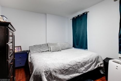 221 Myrtle Ave, Irvington NJ  07111-2657 exterior