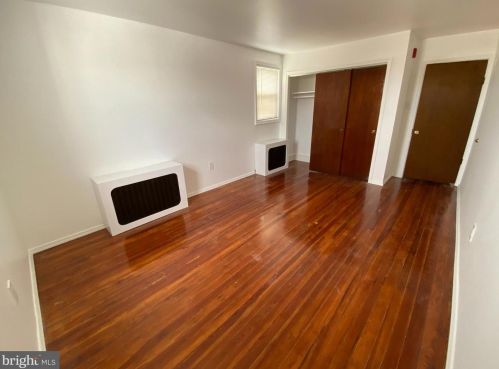 1711 13 St, Philadelphia PA 19148-1512 exterior