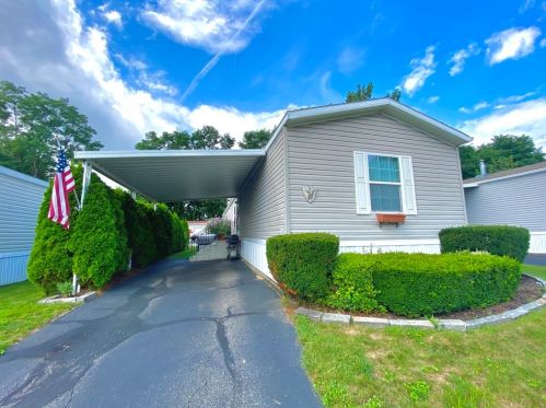 84 Celebration Cir, Chicopee MA 01020-2881 exterior