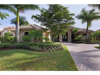 29071 Amarone Ct, Naples, FL 34110-2772