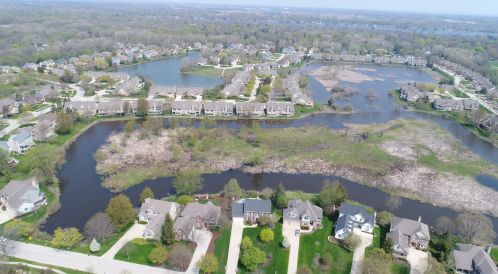 1026 Wedgewood Dr, Bull Valley IL 60014-6976 exterior