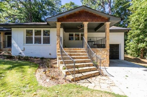 1984 Kilburn Dr, Atlanta GA  30324-4818 exterior