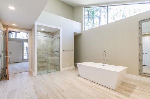 2307 Frst Gdn Dr, Humble TX 77345-1630 exterior