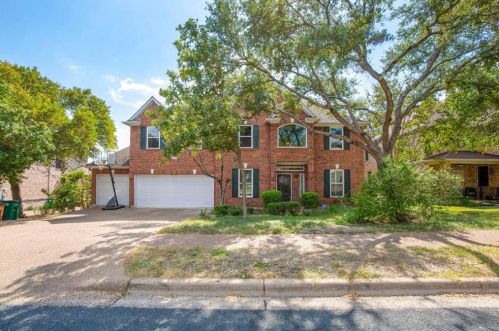 8009 Bottlebrush Dr, Austin, TX 78750-7837