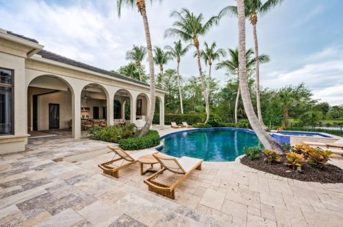 1429 Nighthawk Pt, Naples FL 34105-2789 exterior