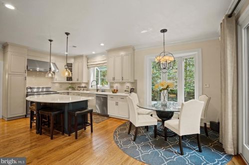 624 Live Oak Dr, Mc Lean VA 22101-1563 exterior