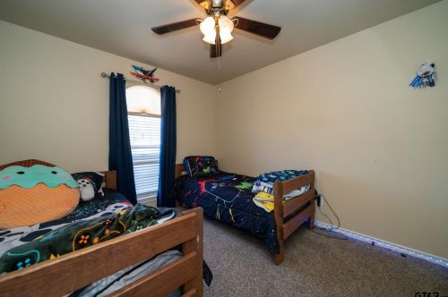 704 Cheryl St, Longview TX 75604-1044 exterior