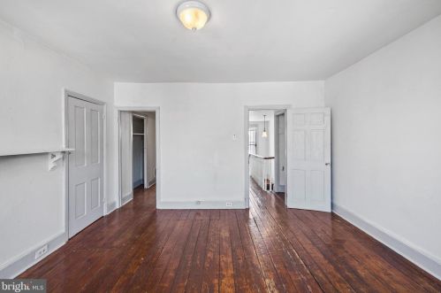 2348 Catharine St, Philadelphia PA 19146-2403 exterior