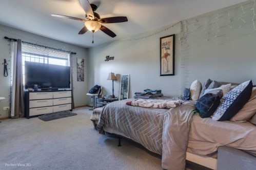 1236 Callaway Dr, Joliet IL 60404-8155 exterior